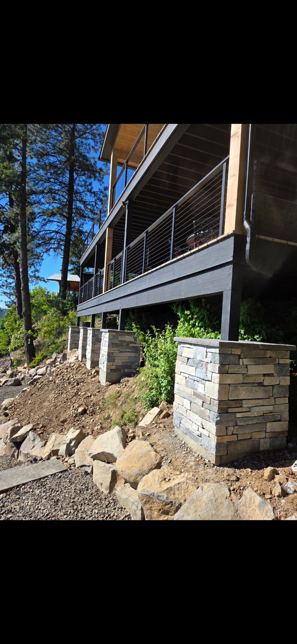 Stone columns & piers
